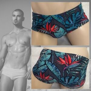 ID Swimsuit Small 30-38" waist Gently worn Nylon / spandex no fabric tag